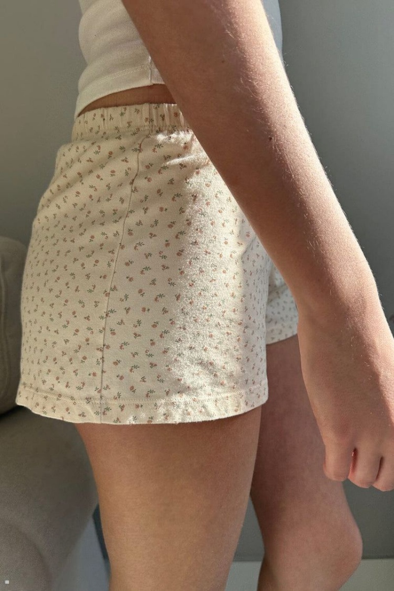 Short Jogging Brandy Melville Emery Floral Blanche Rose | DYK-76509188